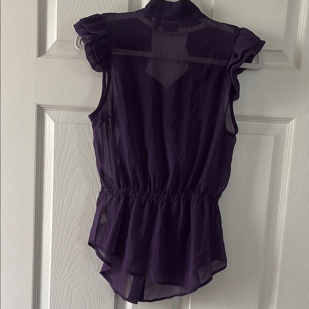 Miley Cyrus & Max Azria Purple Flutter Sleeve Ruffled‎ Blouse - Picture 5 of 5